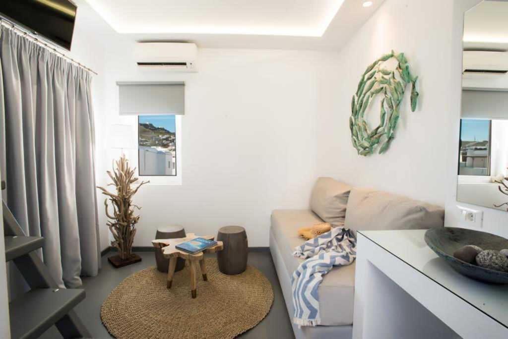 Jonaz Suites Mykonos Town Exterior photo