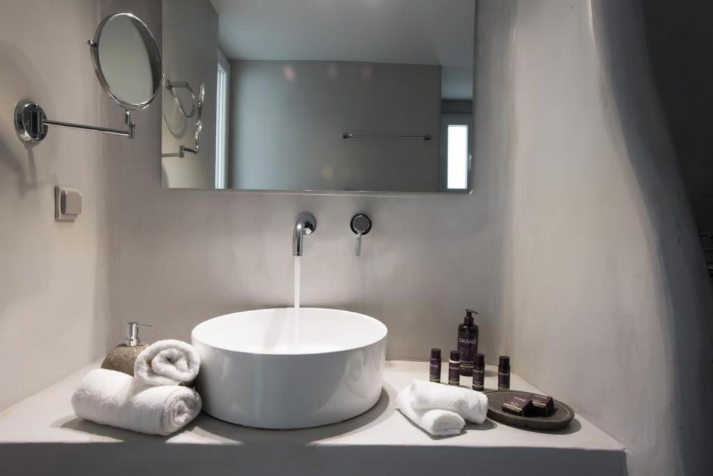 Jonaz Suites Mykonos Town Exterior photo